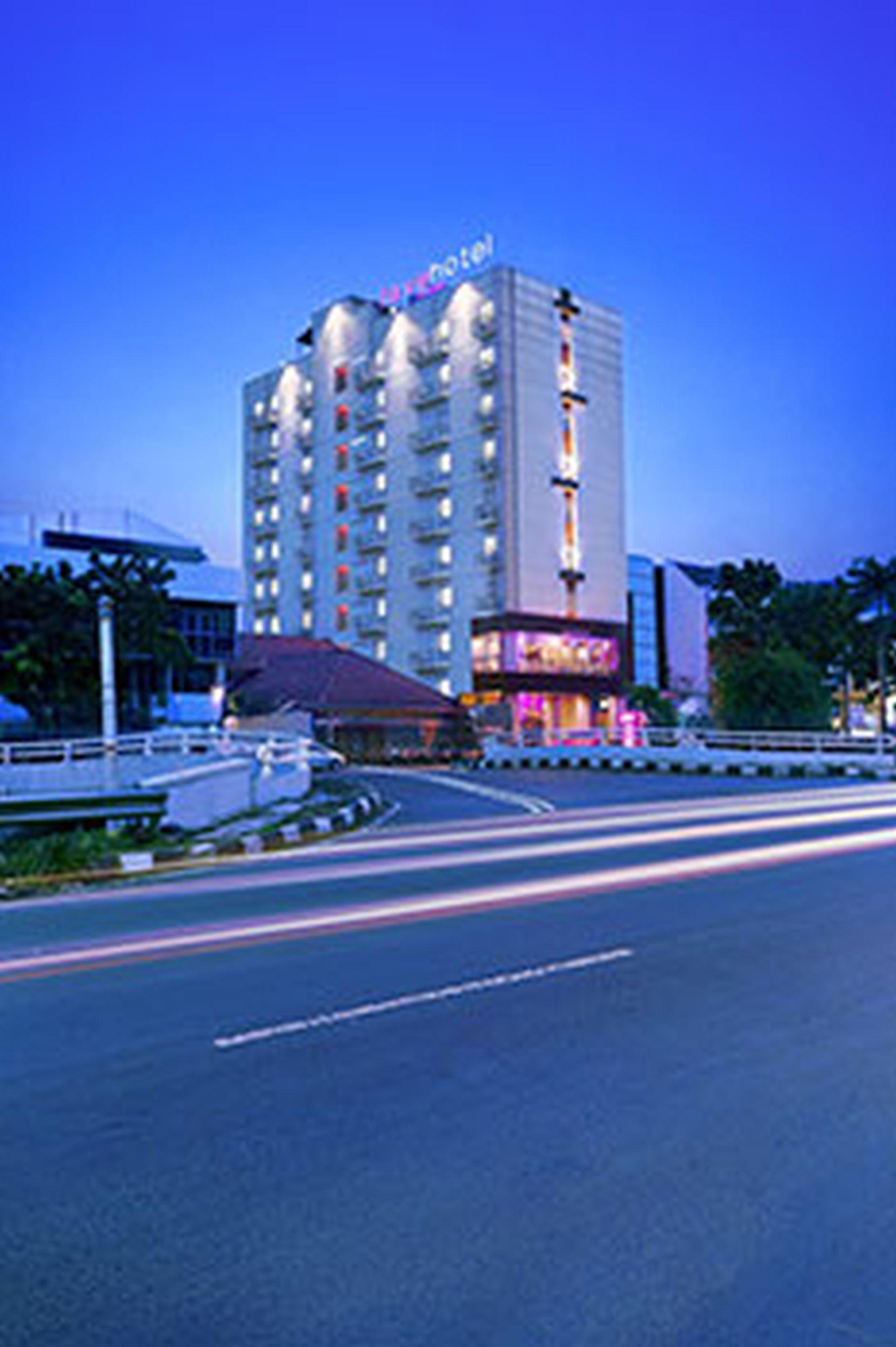 Favehotel Tanah Abang - Cideng Jakarta Exterior foto