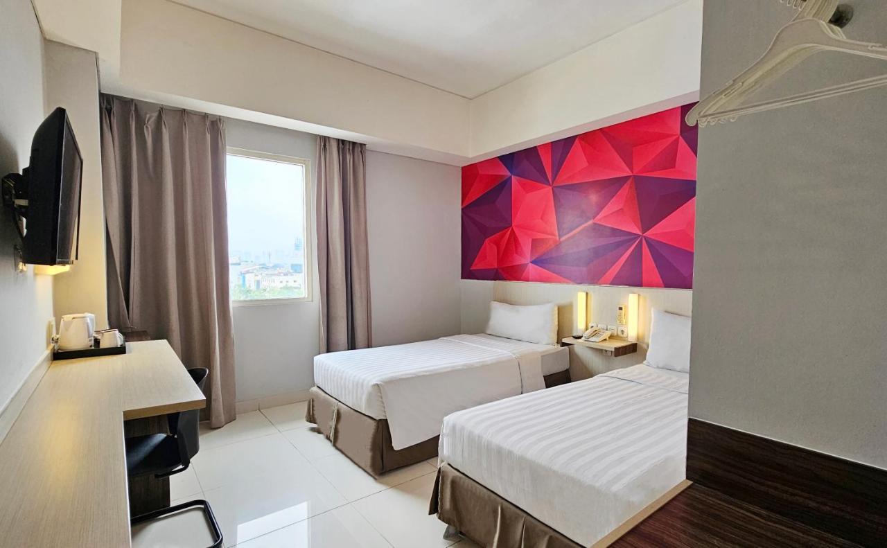 Favehotel Tanah Abang - Cideng Jakarta Exterior foto
