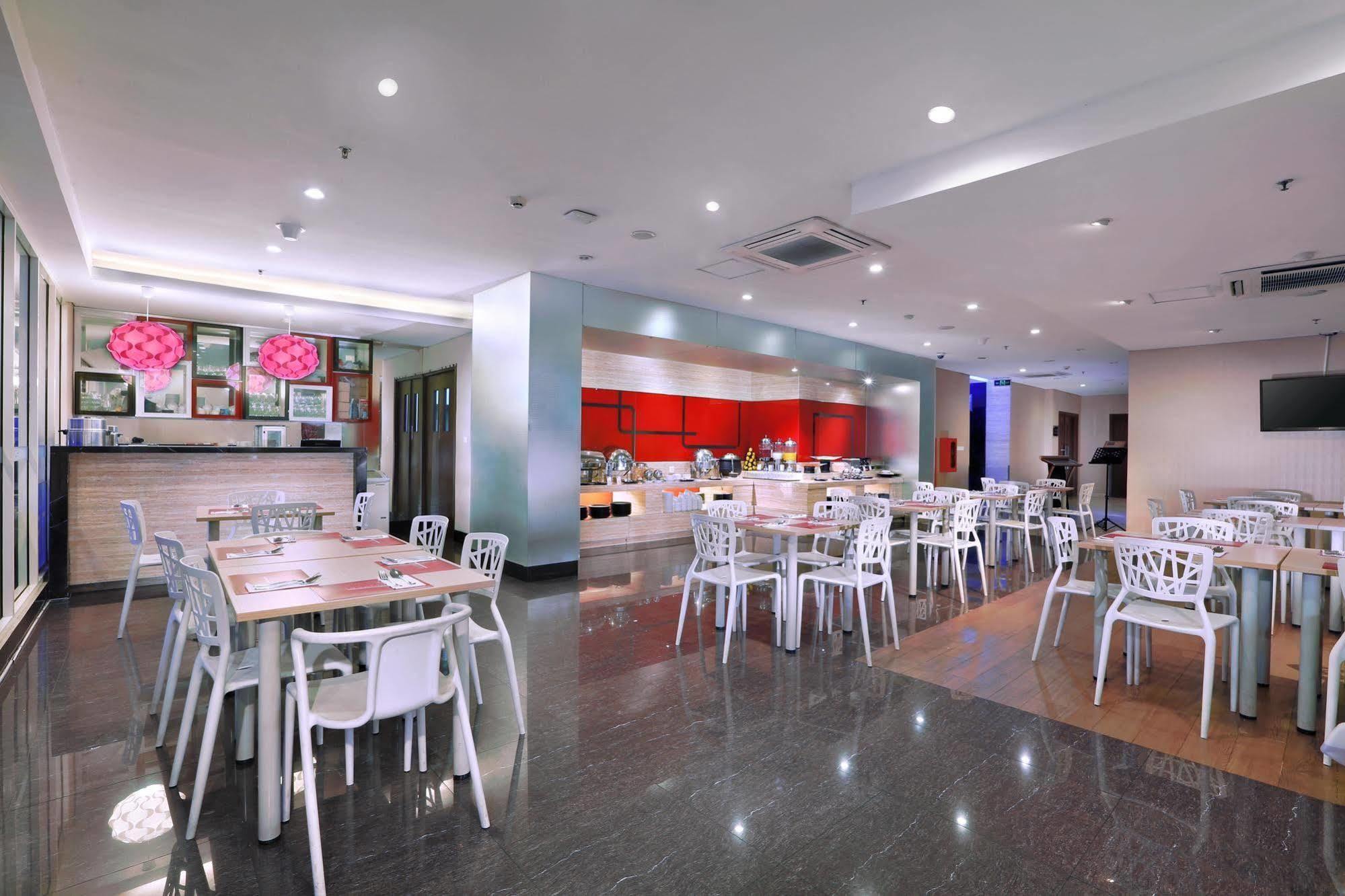 Favehotel Tanah Abang - Cideng Jakarta Exterior foto