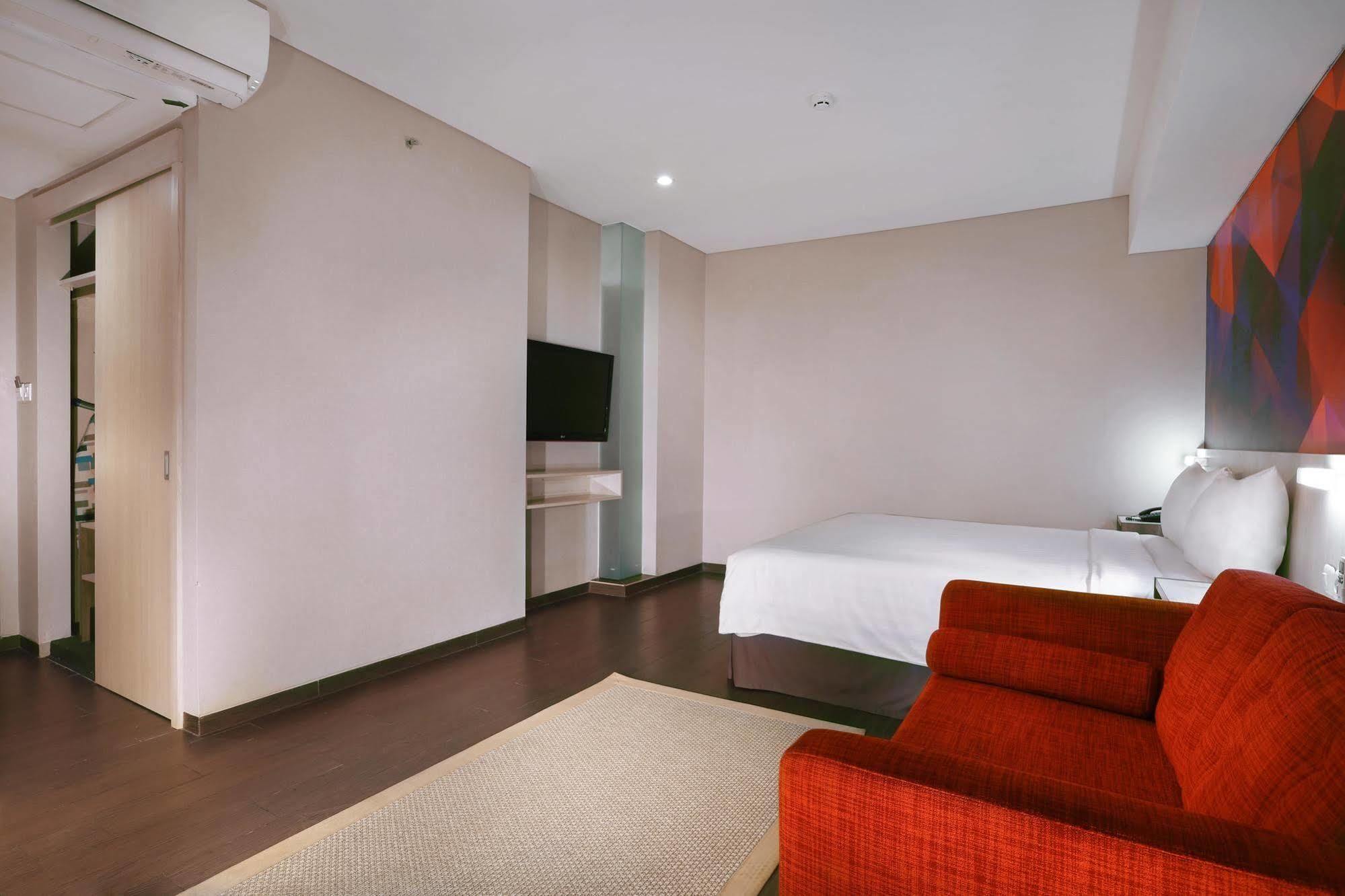 Favehotel Tanah Abang - Cideng Jakarta Exterior foto