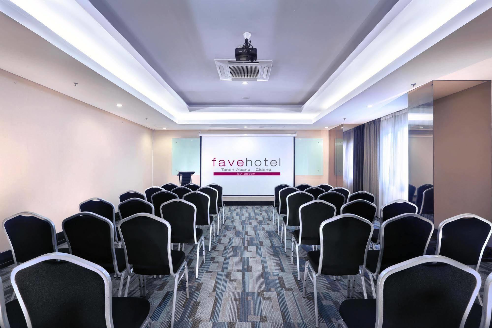 Favehotel Tanah Abang - Cideng Jakarta Exterior foto